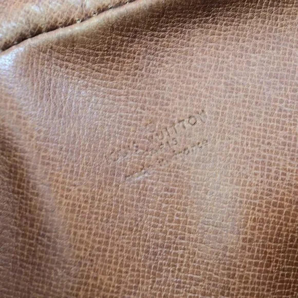 AUTHENTICITY GUARANTEED LOUIS VUITTON Marly Bandouliere Shoulder Bag Monogram